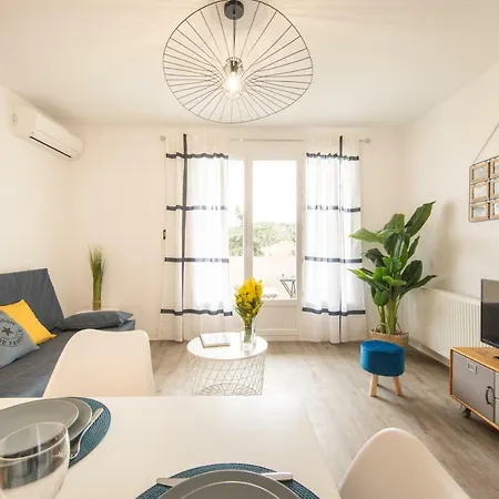 Le Logis Du Pin Apartment Le Pradet